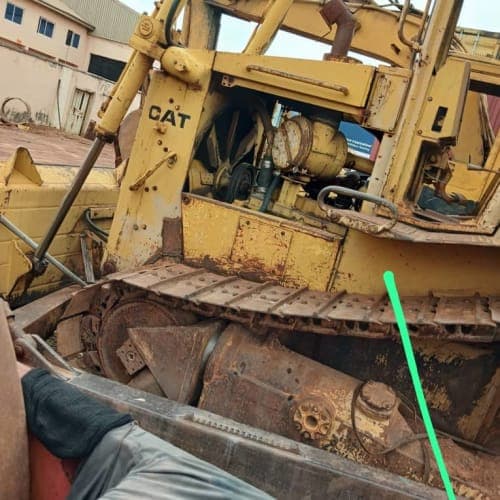CAT D6H bulldozer